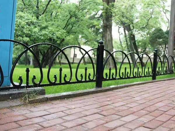 綠化帶護(hù)欄